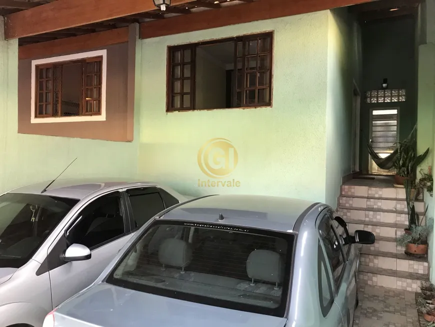 Foto 1 de Sobrado com 3 Quartos à venda, 120m² em Jardim Alvorada, São José dos Campos