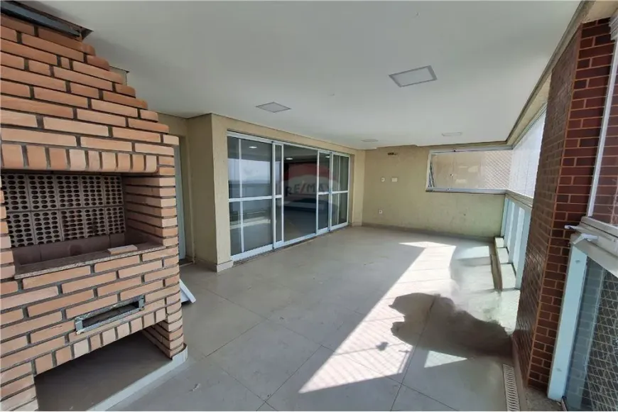 Foto 1 de Apartamento com 3 Quartos à venda, 116m² em Enseada, Guarujá