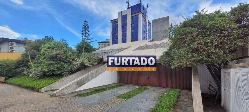 Foto 1 de Casa com 6 Quartos à venda, 423m² em Vila Gilda, Santo André