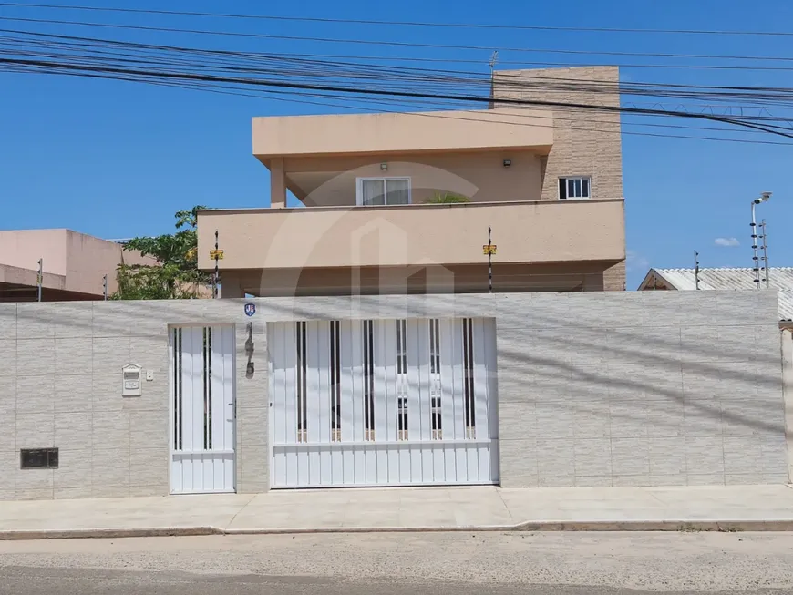 Foto 1 de Casa com 2 Quartos à venda, 160m² em Areia Branca, Aracaju