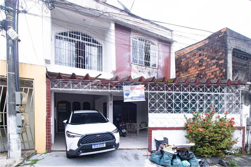 Foto 1 de Casa com 5 Quartos à venda, 180m² em Marco, Belém