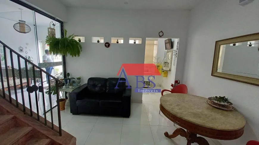 Foto 1 de Casa com 3 Quartos à venda, 120m² em Campo Grande, Santos