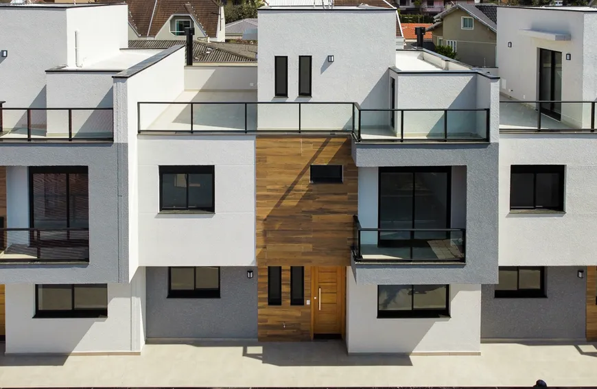 Foto 1 de Casa de Condomínio com 3 Quartos à venda, 179m² em Guabirotuba, Curitiba