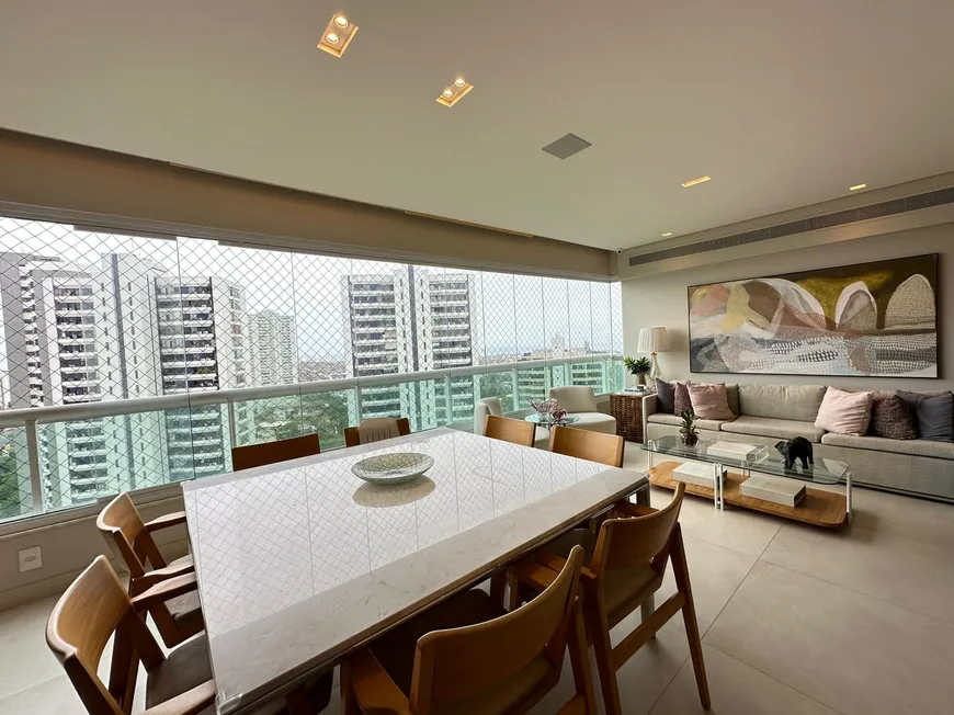 Foto 1 de Apartamento com 3 Quartos à venda, 210m² em Horto Florestal, Salvador