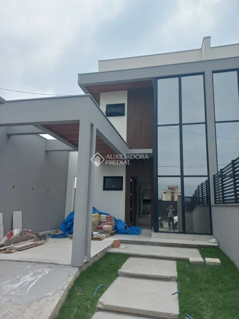 Foto 1 de Casa com 3 Quartos à venda, 179m² em Campeche, Florianópolis
