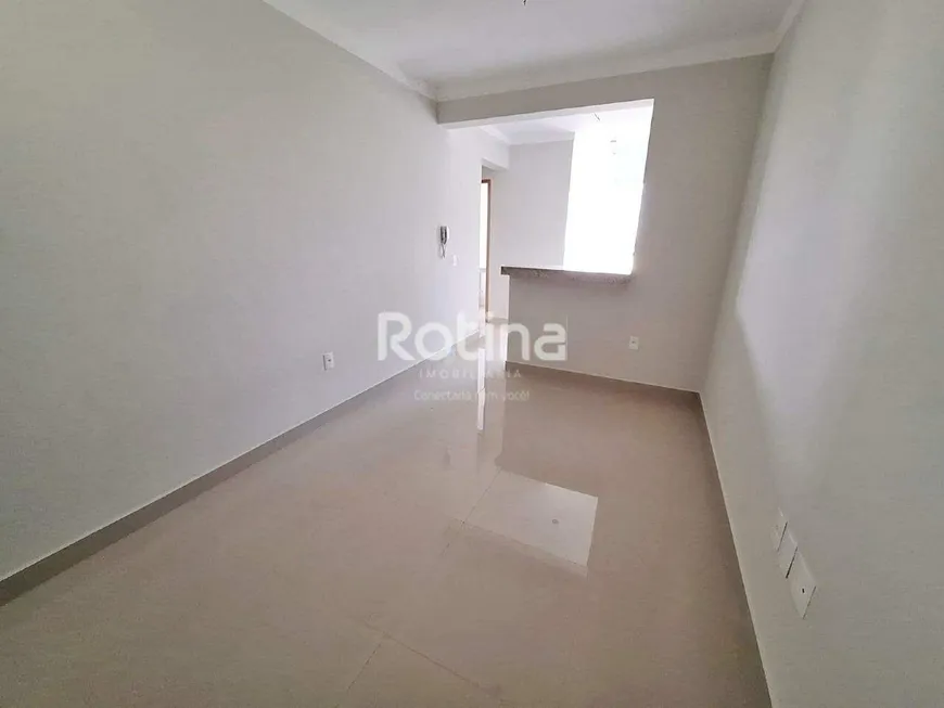 Foto 1 de Apartamento com 2 Quartos à venda, 52m² em Santa Mônica, Uberlândia