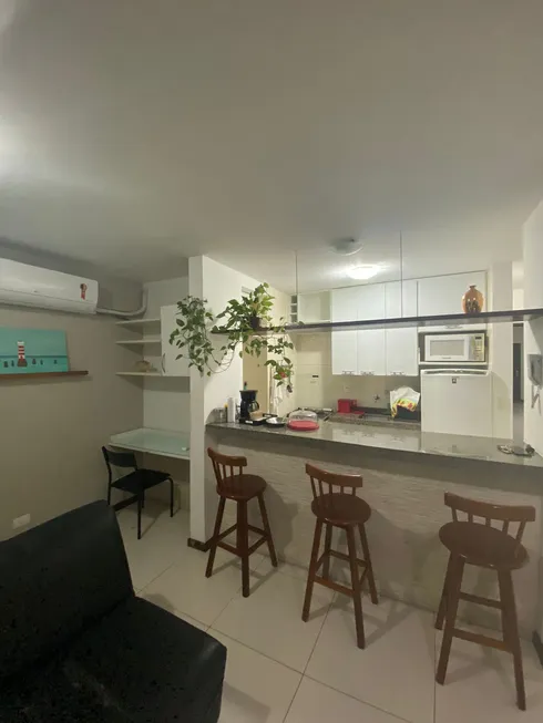 Foto 1 de Apartamento com 1 Quarto para alugar, 48m² em Ponta Verde, Maceió
