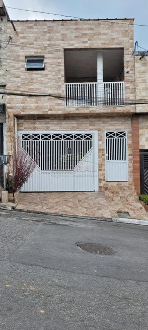 Foto 1 de Casa com 3 Quartos à venda, 180m² em Vila Fátima, Suzano