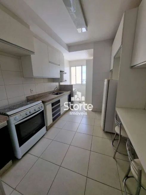 Foto 1 de Apartamento com 3 Quartos para alugar, 90m² em Santa Mônica, Uberlândia