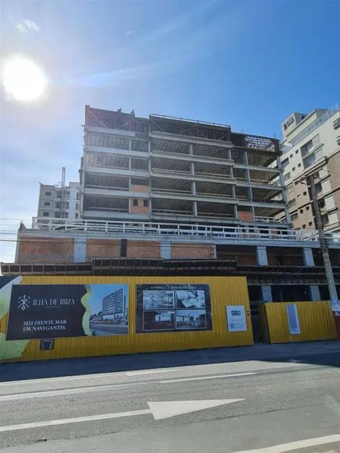 Foto 1 de Apartamento com 3 Quartos à venda, 147m² em Centro, Navegantes