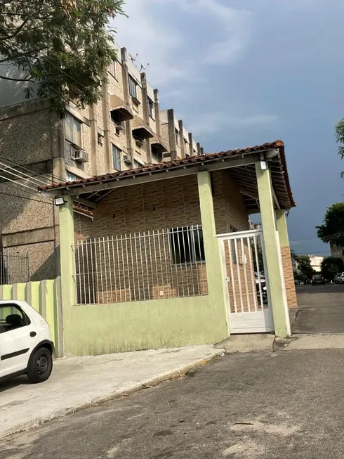 Foto 1 de Apartamento com 2 Quartos para alugar, 47m² em Padre Miguel, Rio de Janeiro