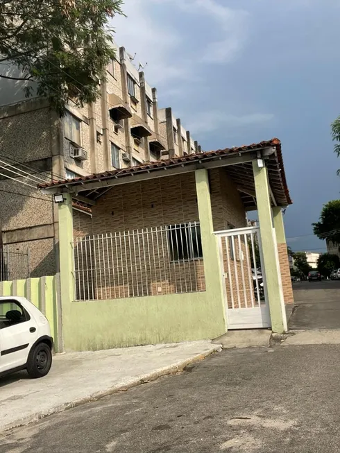 Foto 1 de Apartamento com 2 Quartos para venda ou aluguel, 47m² em Padre Miguel, Rio de Janeiro