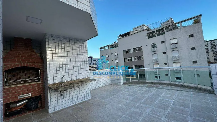 Foto 1 de Cobertura com 4 Quartos à venda, 223m² em Ponta da Praia, Santos