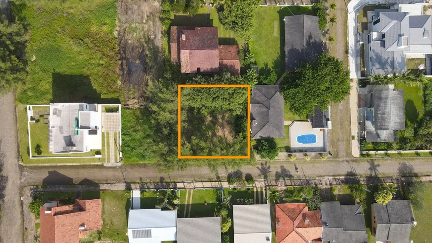 Foto 1 de Lote/Terreno à venda, 700m² em Balneário Bella Torres, Passo de Torres