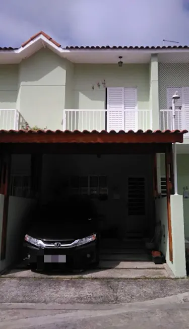 Foto 1 de Casa de Condomínio com 2 Quartos à venda, 100m² em Vila Ursulina, Itaquaquecetuba