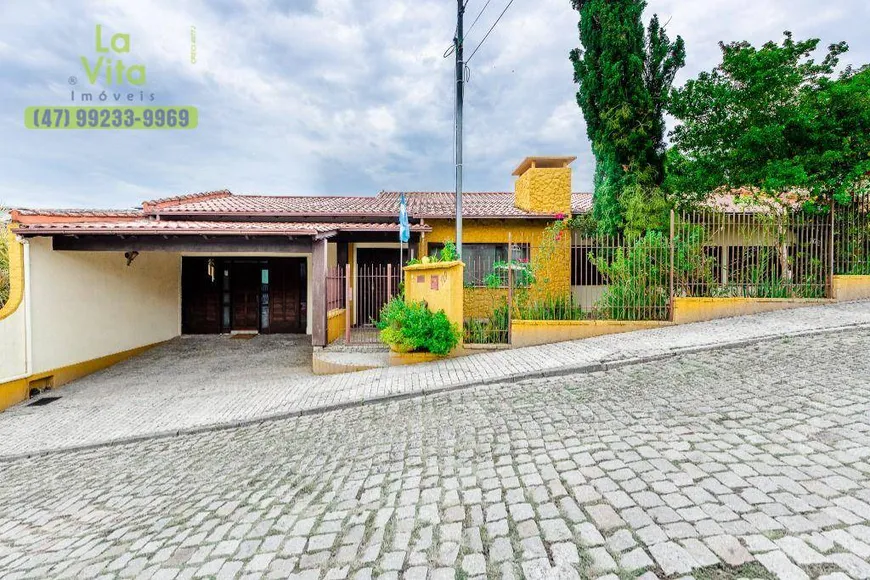 Foto 1 de Casa com 3 Quartos à venda, 301m² em Vila Nova, Blumenau
