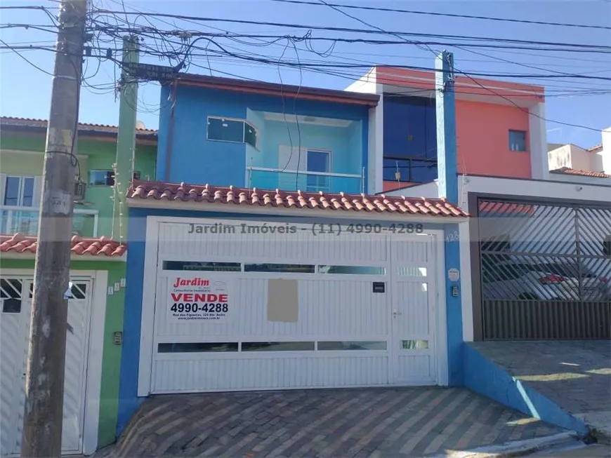 Foto 1 de Sobrado com 3 Quartos à venda, 200m² em Vila Scarpelli, Santo André