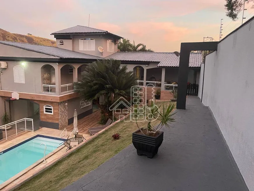 Foto 1 de Casa com 3 Quartos à venda, 200m² em Recanto De Itaipuacu, Maricá