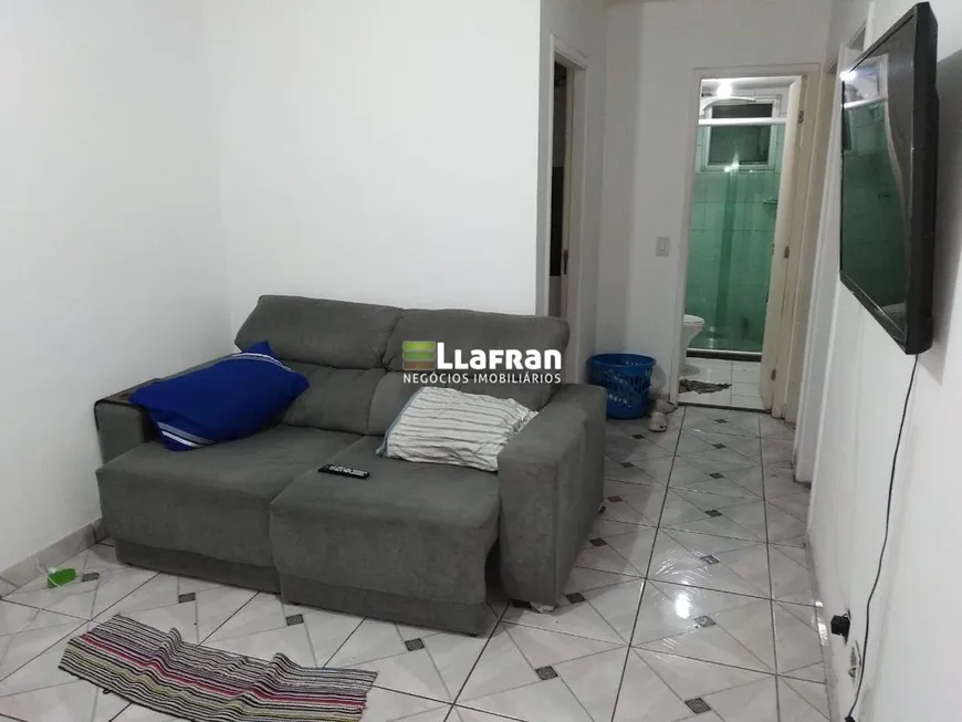 Foto 1 de Apartamento com 2 Quartos à venda, 44m² em Vila Indiana, Taboão da Serra