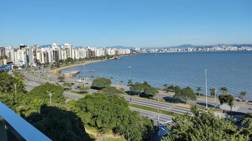 Foto 1 de Apartamento com 4 Quartos à venda, 179m² em Centro, Florianópolis