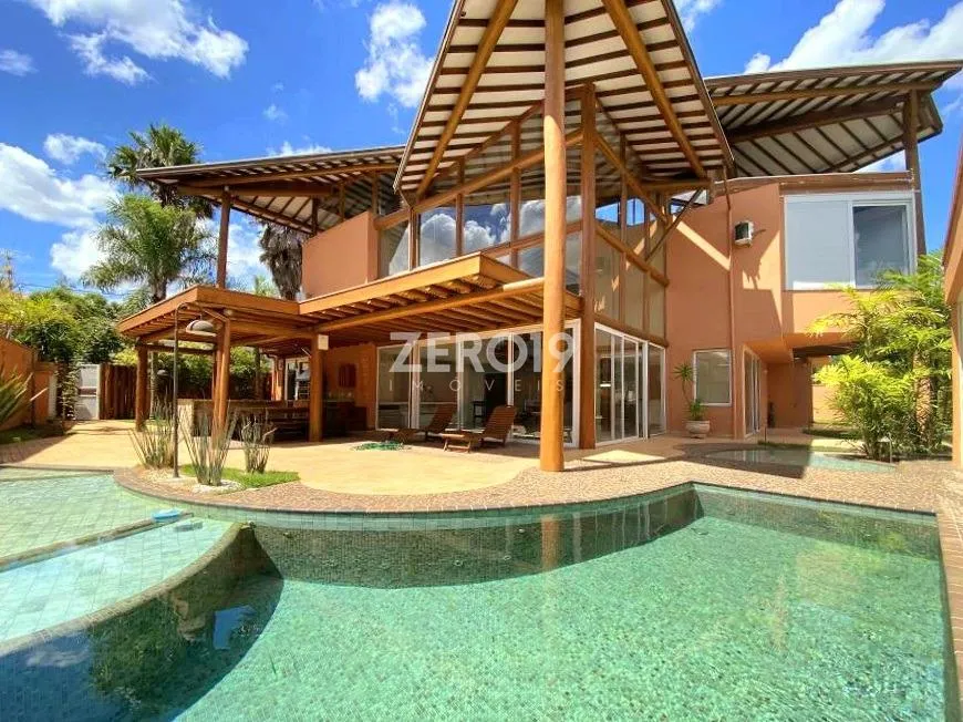Foto 1 de Casa de Condomínio com 4 Quartos à venda, 865m² em Portal do Paraiso II, Jundiaí