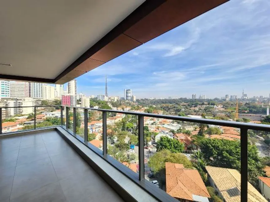 Foto 1 de Apartamento com 3 Quartos à venda, 260m² em Higienópolis, São Paulo