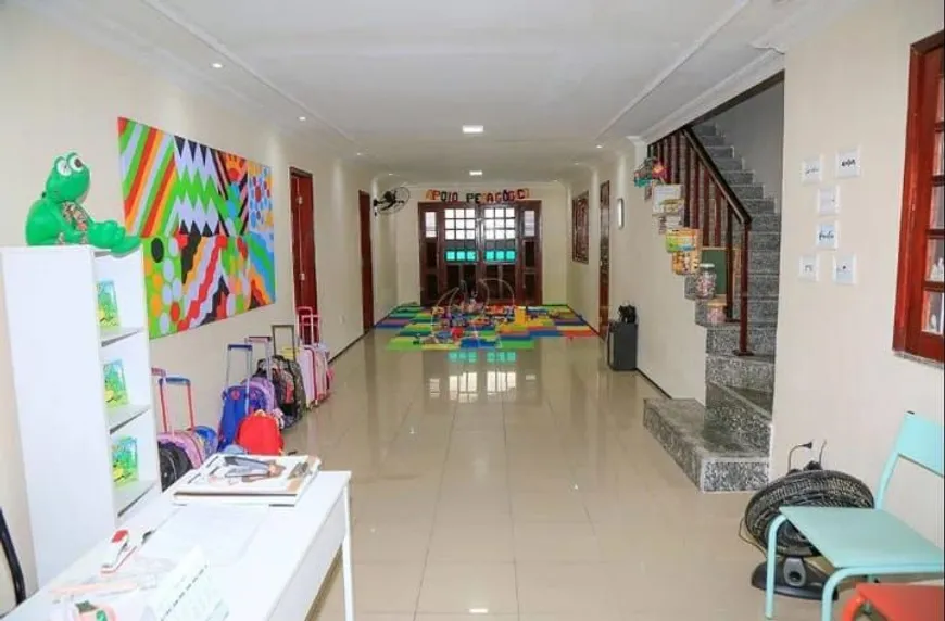 Foto 1 de Casa com 4 Quartos à venda, 270m² em Coaçu, Fortaleza