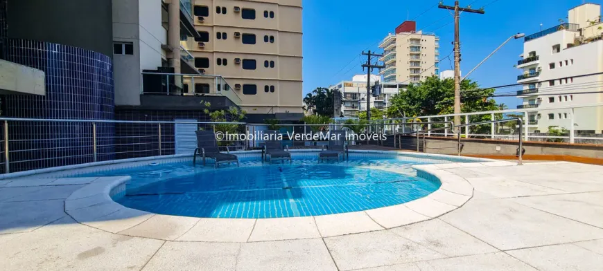 Foto 1 de Apartamento com 3 Quartos à venda, 136m² em Enseada, Guarujá