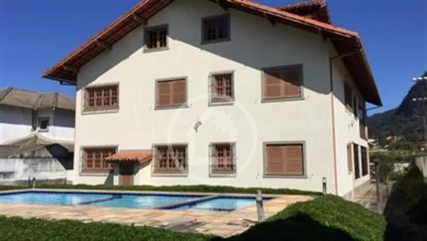Foto 1 de Casa de Condomínio com 6 Quartos à venda, 722m² em Carlos Guinle, Teresópolis