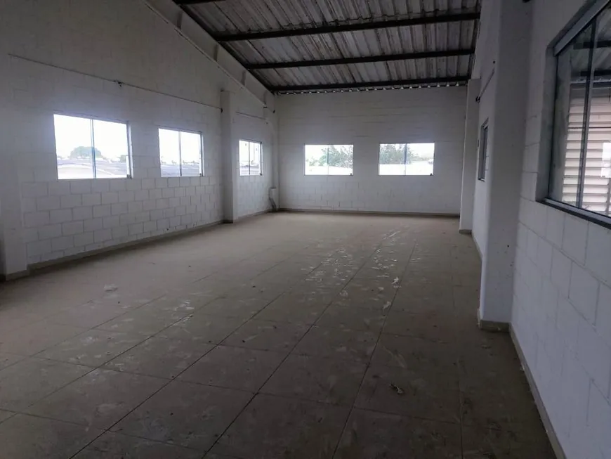 Foto 1 de Galpão/Depósito/Armazém à venda, 2800m² em Chacaras Reunidas, São José dos Campos