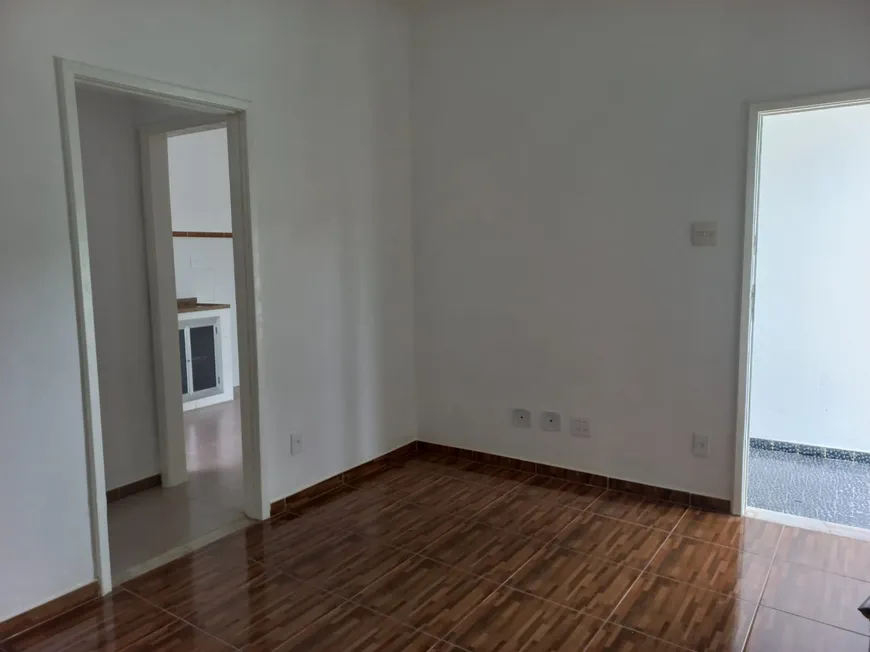 Foto 1 de Casa com 2 Quartos para alugar, 80m² em Água Santa, Rio de Janeiro