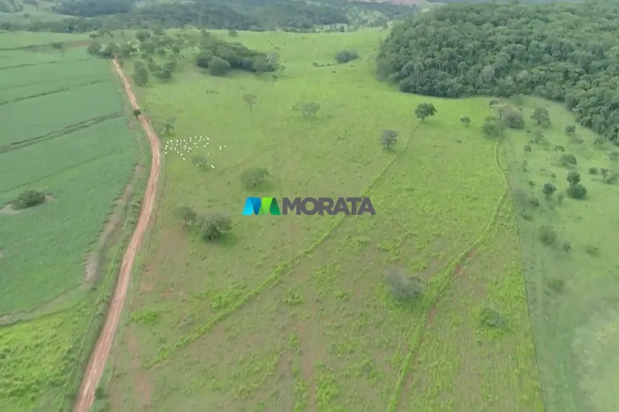 Foto 1 de Fazenda/Sítio com 1 Quarto à venda, 243m² em Zona Rural, Matozinhos