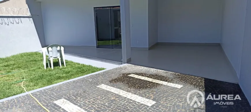 Foto 1 de Casa com 3 Quartos à venda, 123m² em Setor Faiçalville, Goiânia