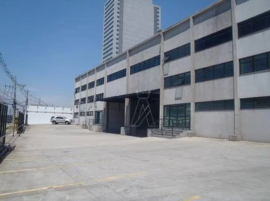 Foto 1 de Galpão/Depósito/Armazém para alugar, 9500m² em Tamboré, Barueri