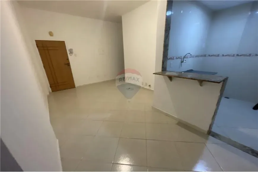 Foto 1 de Apartamento com 1 Quarto à venda, 39m² em Copacabana, Rio de Janeiro