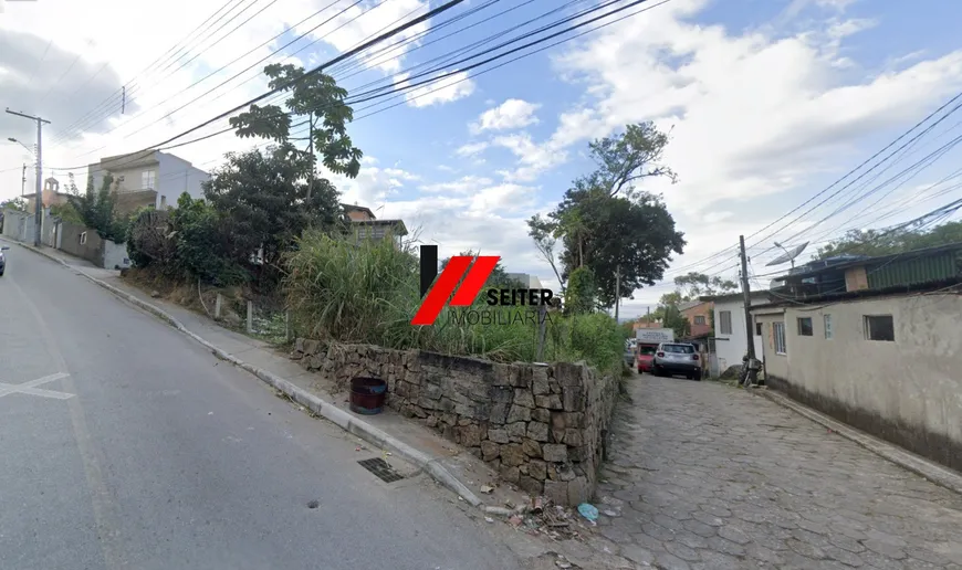 Foto 1 de Lote/Terreno à venda, 266m² em Sambaqui, Florianópolis