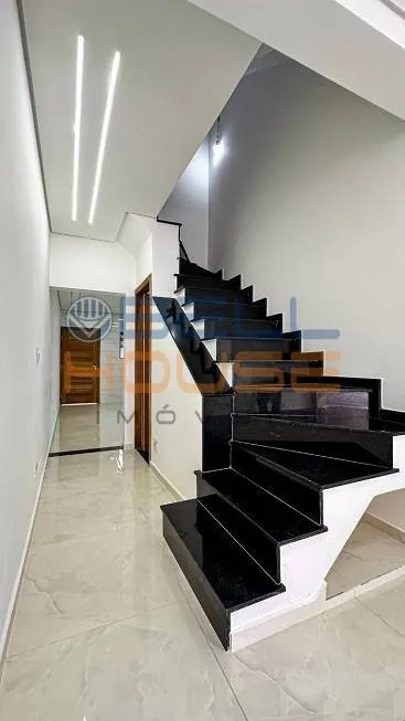 Foto 1 de Sobrado com 3 Quartos à venda, 210m² em Vila Clarice, Santo André