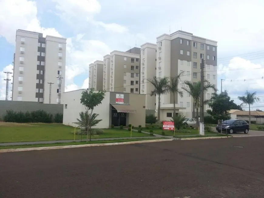 Foto 1 de Apartamento com 2 Quartos à venda, 58m² em Conjunto Habitacional Santiago II, Londrina