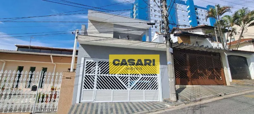 Foto 1 de Sobrado com 5 Quartos à venda, 140m² em Vila Eldizia, Santo André