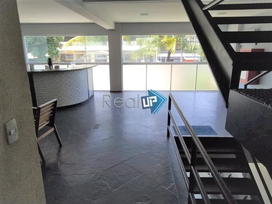 Foto 1 de Prédio Comercial à venda, 900m² em Jacarepaguá, Rio de Janeiro