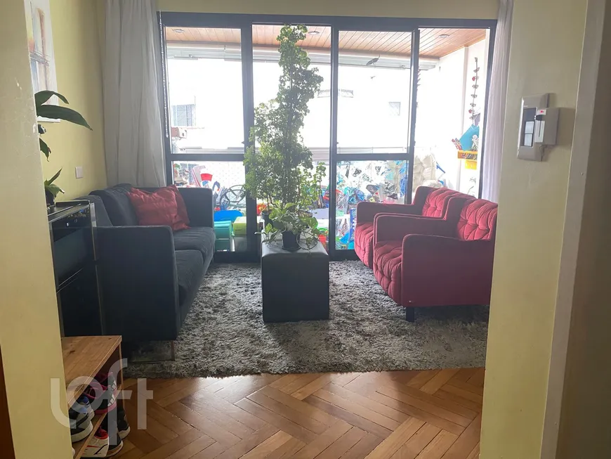 Foto 1 de Apartamento com 2 Quartos à venda, 97m² em Moema, São Paulo