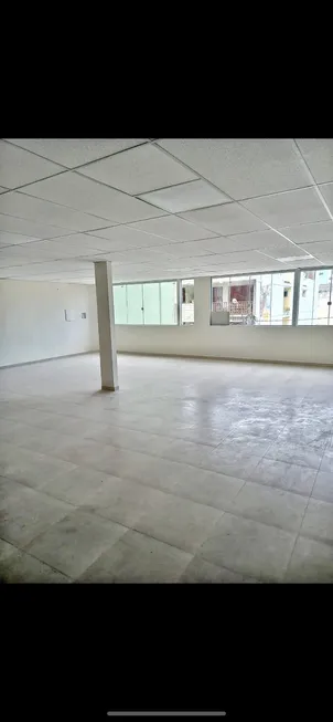 Foto 1 de Ponto Comercial à venda, 109m² em Centro, Macaé