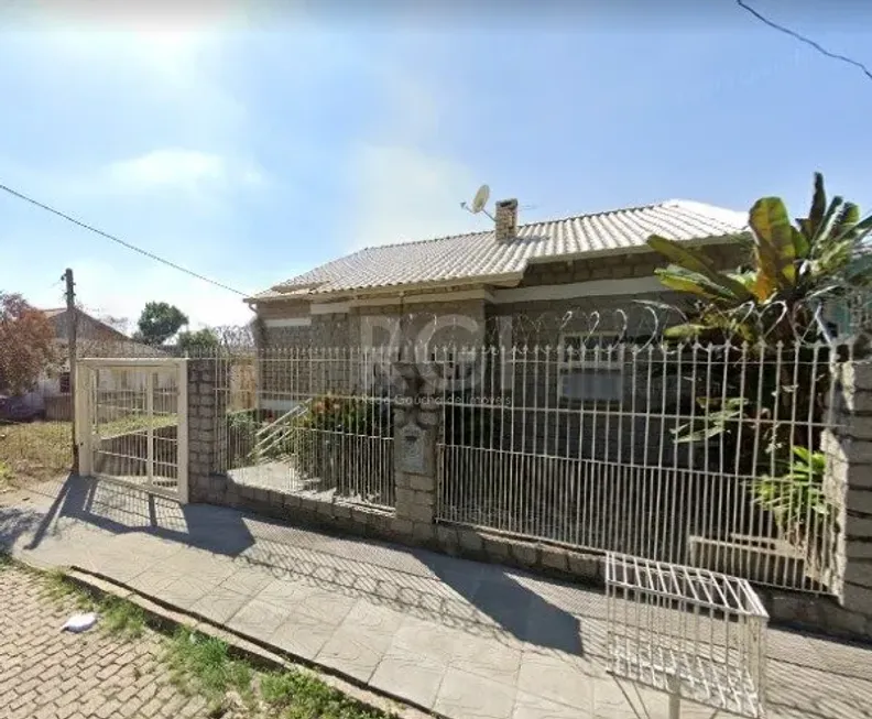 Foto 1 de Casa com 3 Quartos à venda, 193m² em Vila João Pessoa, Porto Alegre