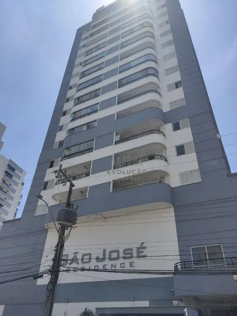 Foto 1 de Cobertura com 3 Quartos à venda, 108m² em Kobrasol, São José