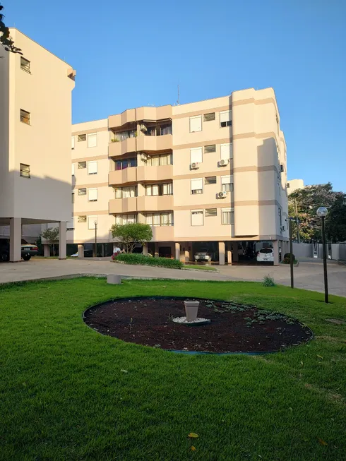 Foto 1 de Apartamento com 3 Quartos à venda, 112m² em Vila Fujita, Londrina