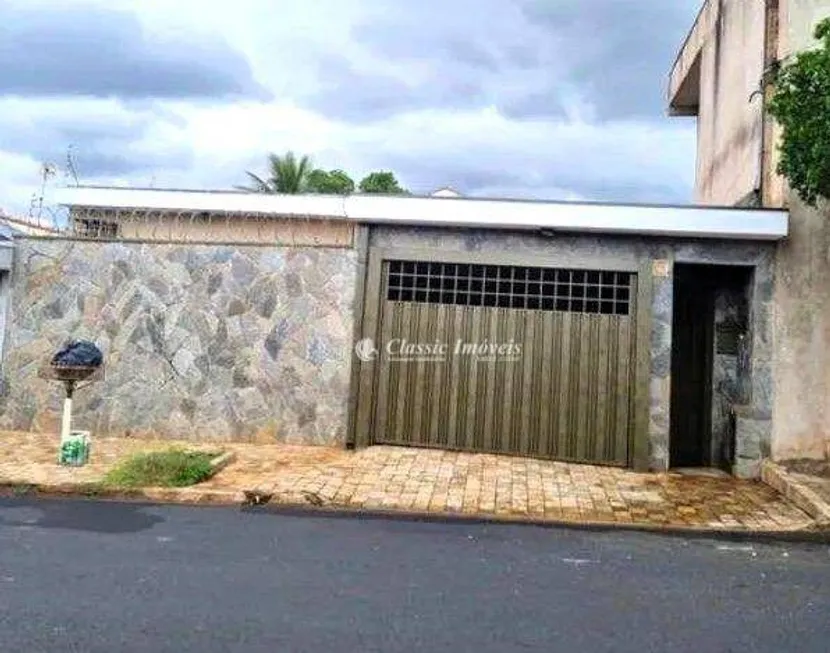 Foto 1 de Casa com 3 Quartos à venda, 137m² em Jardim Alexandre Balbo, Ribeirão Preto