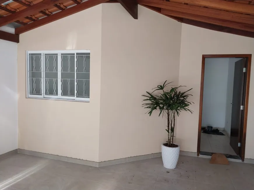 Foto 1 de Casa com 2 Quartos à venda, 70m² em Parque Esperanca, Taubaté