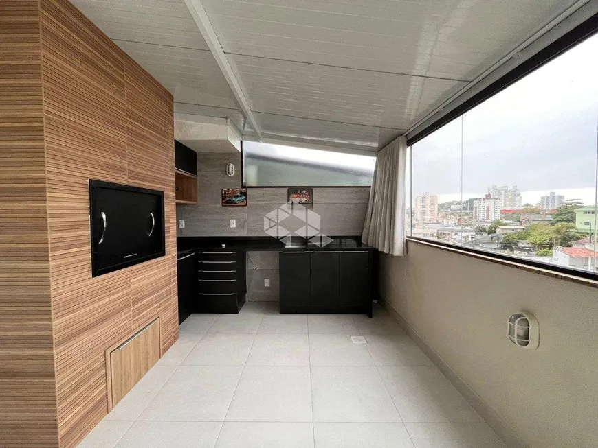 Foto 1 de Apartamento com 2 Quartos à venda, 107m² em Estreito, Florianópolis