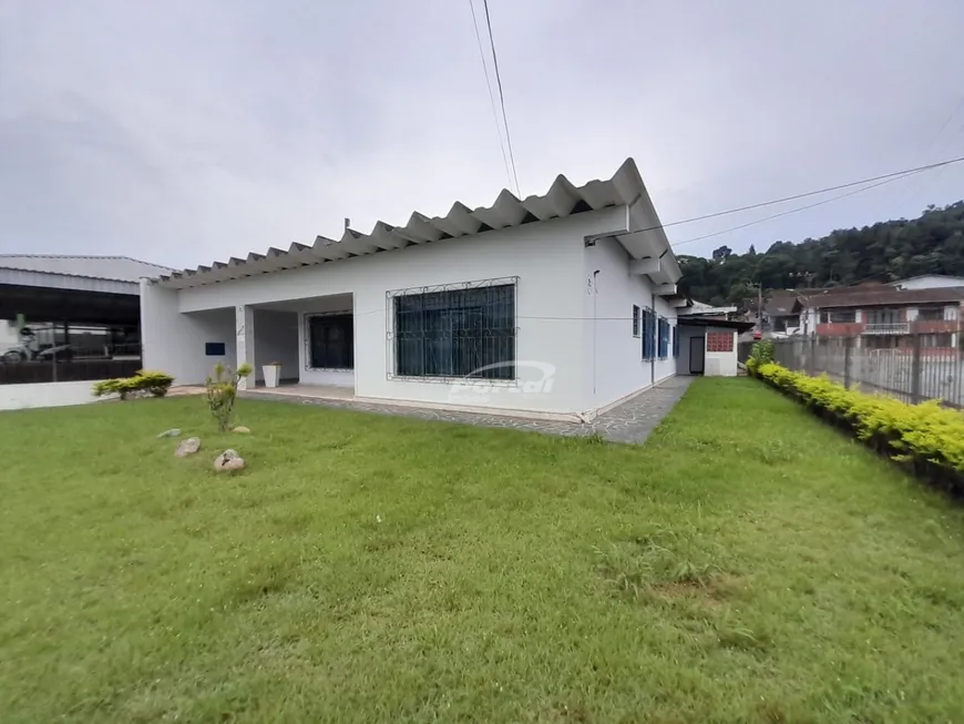 Foto 1 de Imóvel Comercial com 1 Quarto para alugar, 434m² em Velha, Blumenau