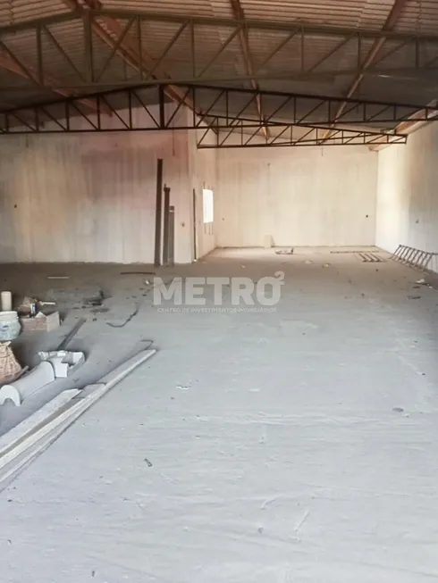 Foto 1 de Galpão/Depósito/Armazém para alugar, 180m² em Gercino Coelho, Petrolina